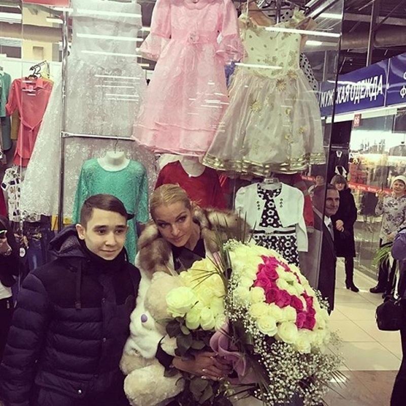 Балерина любит пройтись по рынку