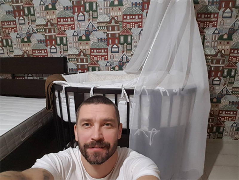 Владимир Кристовский сам сообщил о рождении сына