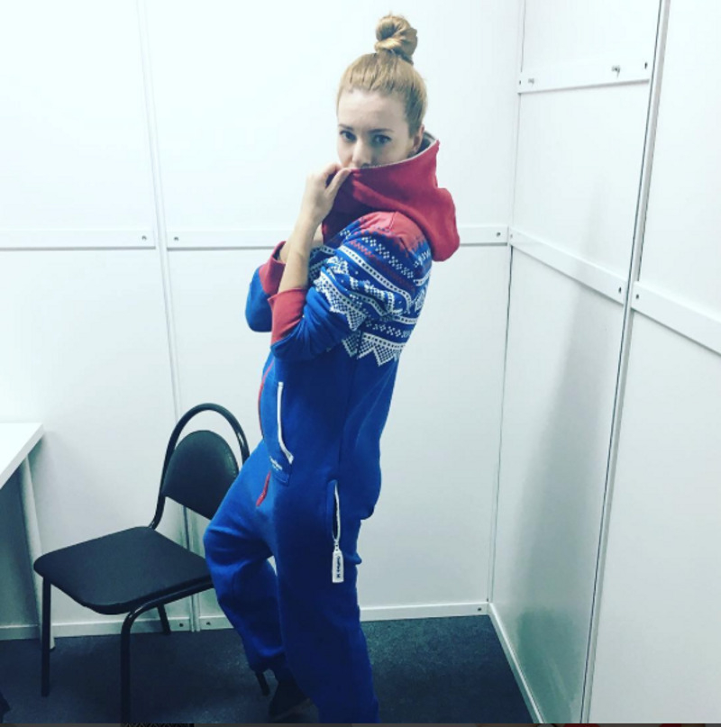 Артистка уверяет, что просто неудачно сфотографировалась