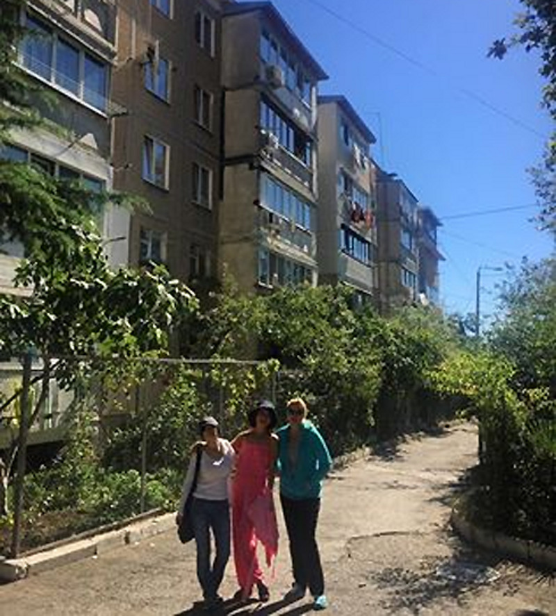 Эвелина Бледанс показала дом, в котором выросла