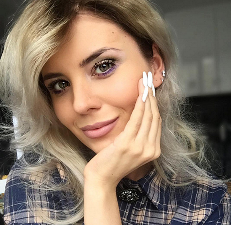 Анна Шульгина