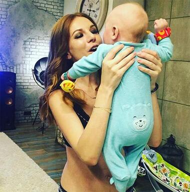 Наталья Подольская с сыном. Фото: Instagram.com/nataliapodolskaya.