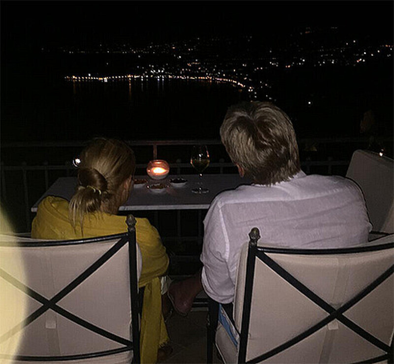 Татьяна Навка и Дмитрий Песков во время медового месяца. Фото: Instagram.com/tatiana_navka.