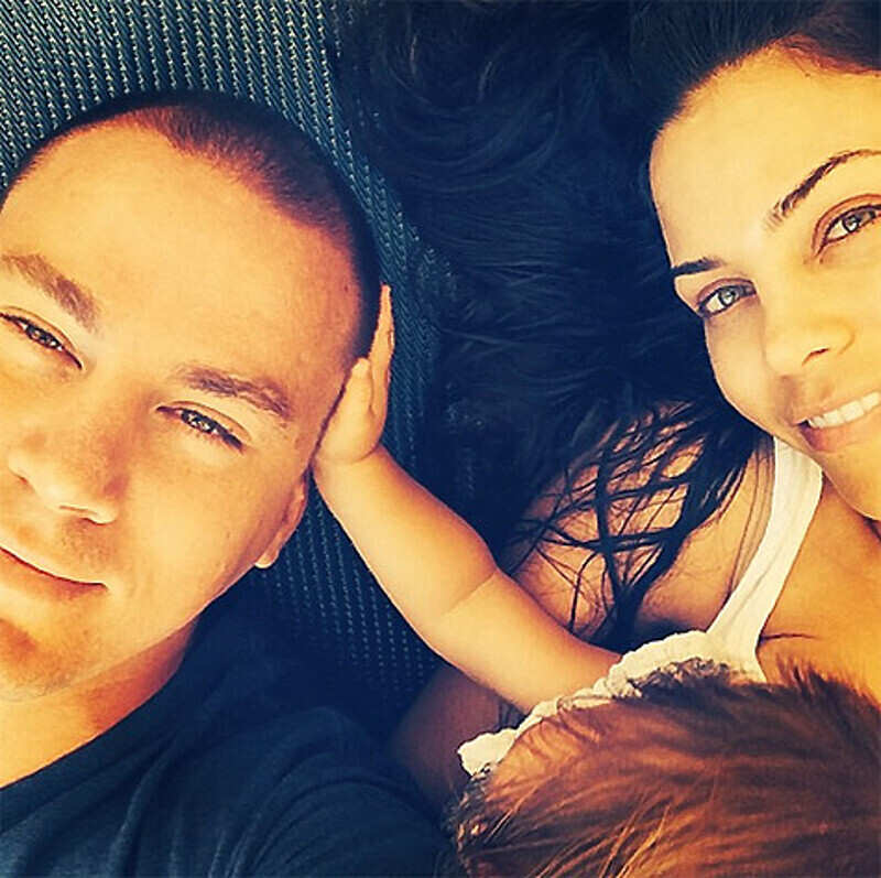 Ченнинг Татум с женой Дженной Деван-Татум и дочерью. Фото: Instagram.com/channingtatum.