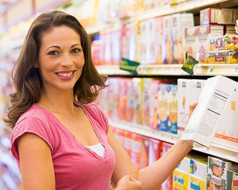 Как разобраться в информации на этикетках продуктов? Фото: Lori.ru.