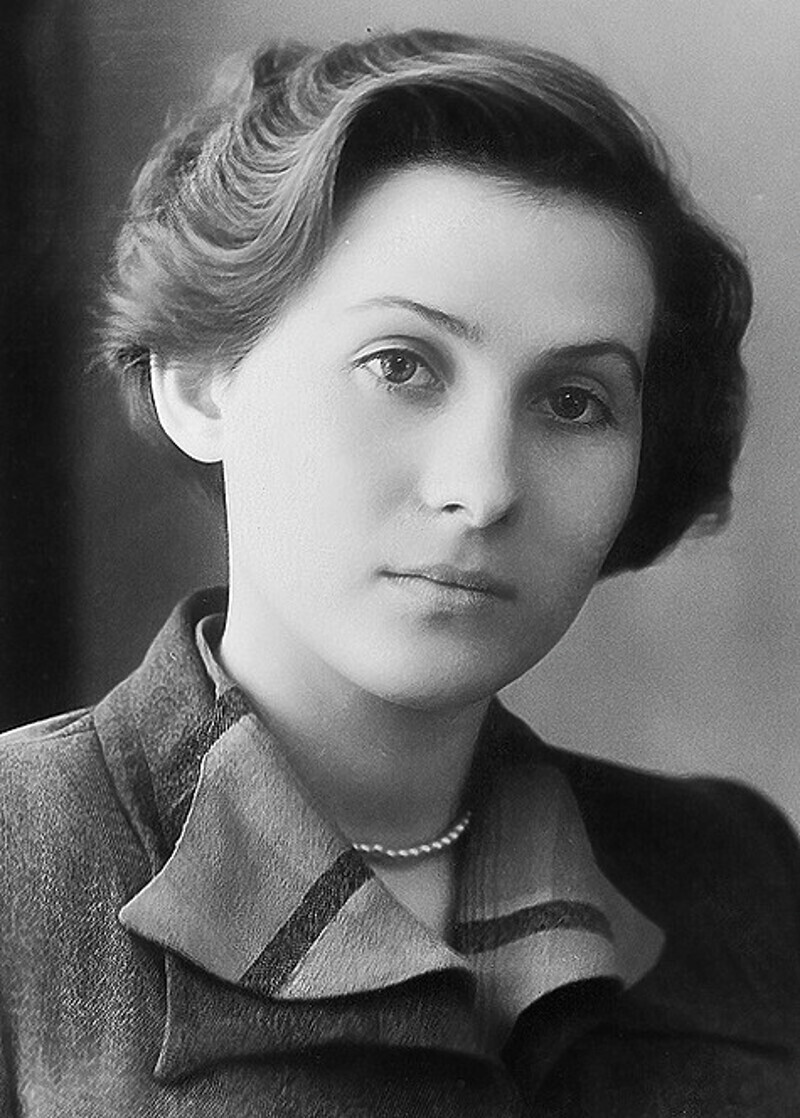 Лидия побаивалась Михаила. Взрослый мужчина, за плечами – война и тюрьма. Но, когда он стал писать ей трогательные письма, сдалась. Фото: личный архив Лидии Козловой-Танич.