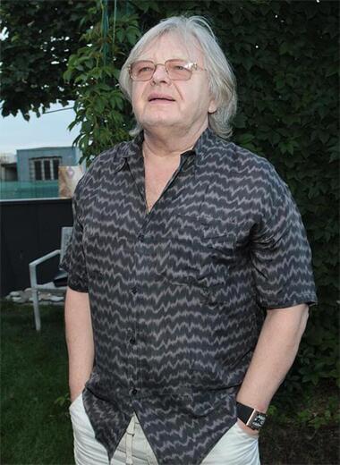 Юрий Антонов.