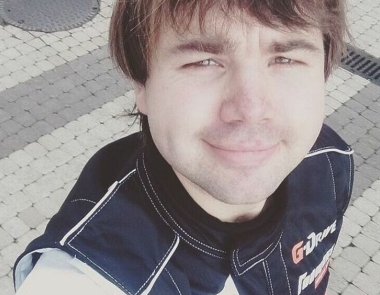 35-летний актер Михаил Казаков сообщил