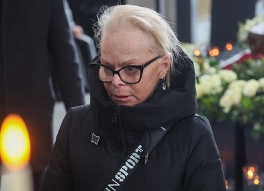 Лариса Долина