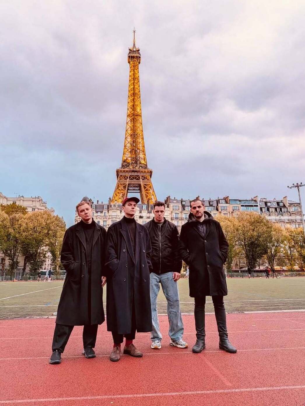 Группа Shortparis
