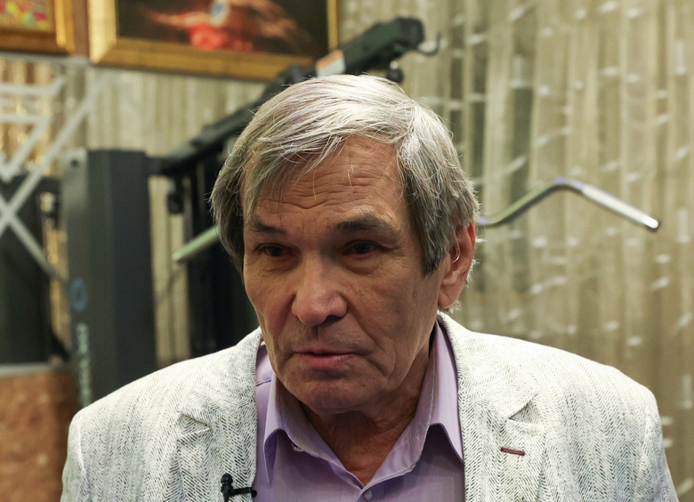 «Иногда ходим спать вместе»: Алибасов раскрыл детали семейной жизни с молодой супругой