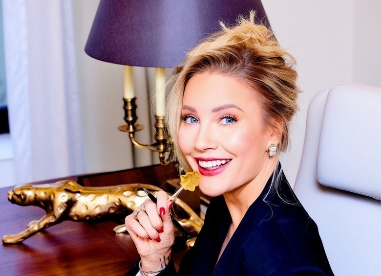 47-летняя Елена Летучая сменила имидж