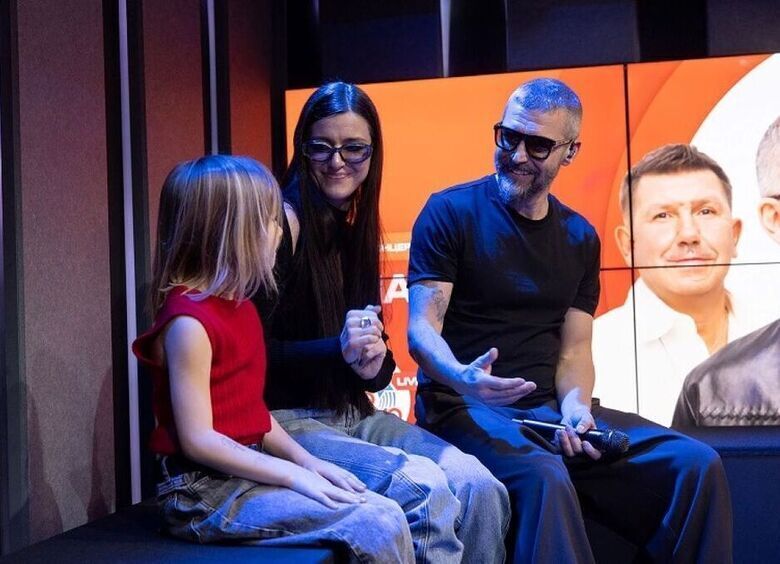 «Папины дочки» в реальной жизни: как Uma2rman извинялись перед Анастасией Сиваевой в прямом эфире