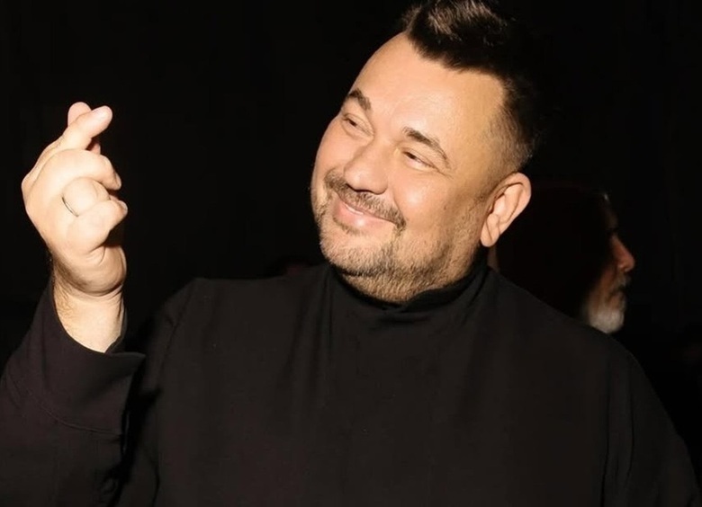 Сергей Жуков рассказал о семье и показал близких в эфире телешоу