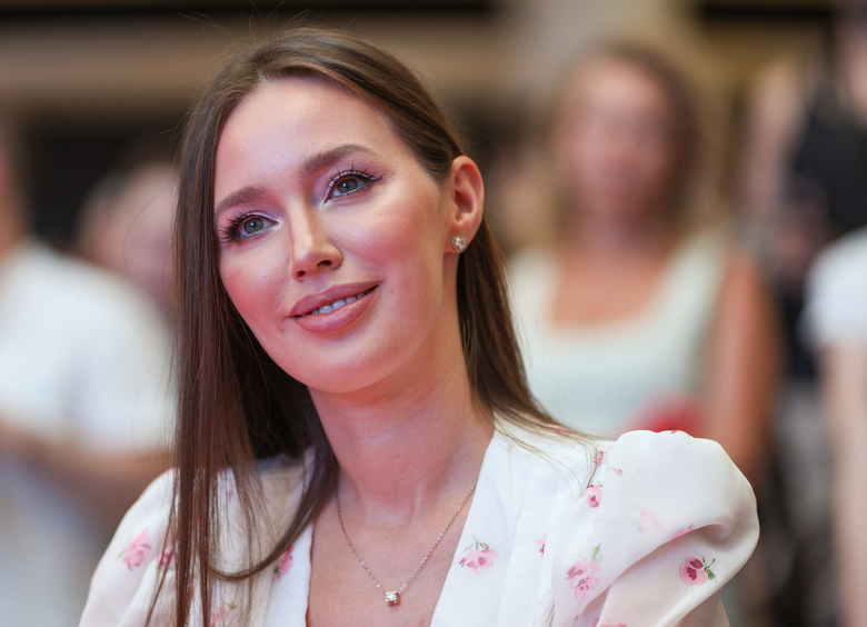 Анастасия Костенко публично поддержала соперницу