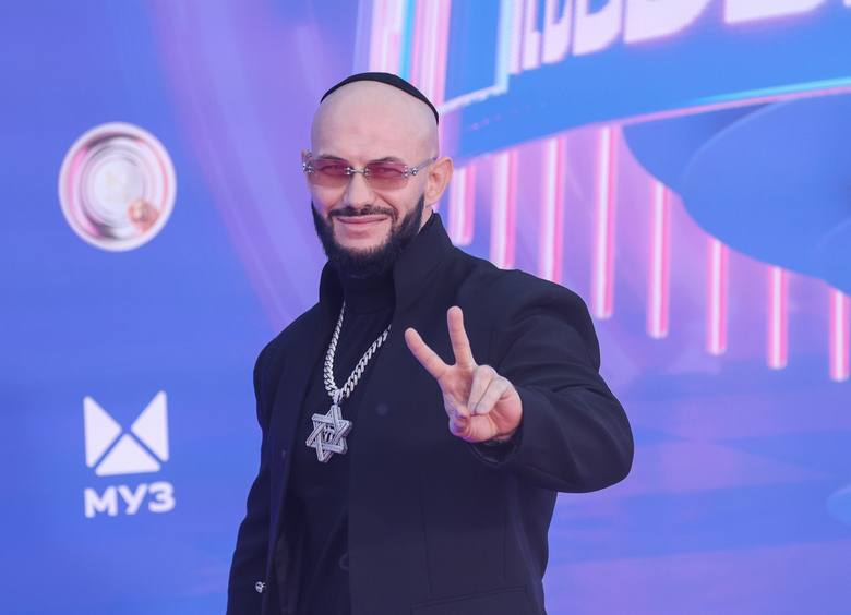Джиган показал кадры прогулки с младшими детьми в Израиле