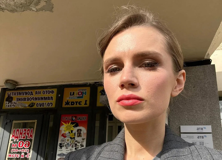 «Сейчас какой у меня по счету? Второй»: Мельникова с сарказмом отозвалась о нынешнем муже