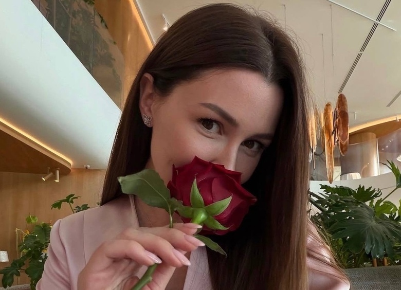 Анна Заворотнюк