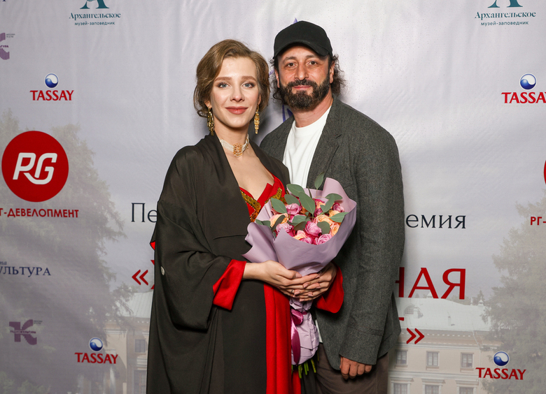Илья Авербух пожаловался, что молодые фанаты Лизы Арзамасовой его не узнают