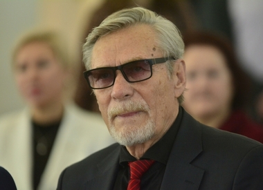 Все семейство в сборе: дочь 81-летнего Александра Михайлова поделилась редким фото с родителями