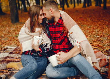 Кинотеатр и ресторан — слишком банально: 6 идей для романтического свидания в октябре