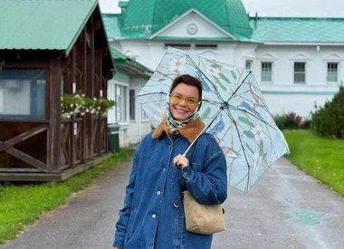 Татьяна Брухунова показала, как развлекается с детьми во время простуды